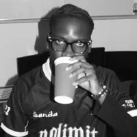 undefined을(를) 듣고, 뮤직 비디오를 보고, 약력을 읽고, 투어 일정 등을 확인하세요!