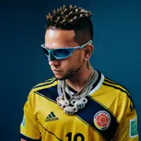 Ακούστε περιεχόμενο από undefined, παρακολουθήστε μουσικά βίντεο, διαβάστε το βιογραφικό, δείτε ημερομηνίες περιοδείας, και πολλά ακόμη!