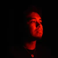 undefined सुनें, म्यूज़िक वीडियो देखें, बायो पढ़ें, दौरे की तारीखें और बहुत कुछ देखें!