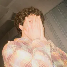 Luister naar Perzo, bekijk muziekvideo's, lees de bio, bekijk de tourdata, en meer!