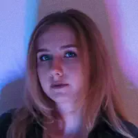Escucha a undefined, mira vídeos musicales, lee la biografía, consulta fechas de giras y mucho más.