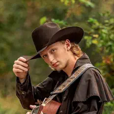 聆聽 Blake James、觀看音樂影片、閱讀小傳、查看巡演日期等！