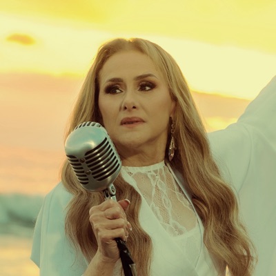 Listen to Manoella Torres, watch music videos, read bio, see tour dates & more!