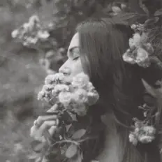 Listen to Laura Campos, watch music videos, read bio, see tour dates & more!