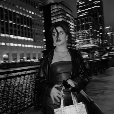 Listen to Diana V, watch music videos, read bio, see tour dates & more!