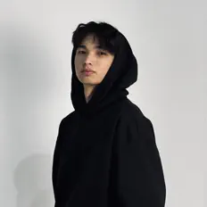 Ascolta Aleesh, guarda video musicali, leggi la biografia, vedi le date del tour & altro!