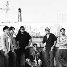 收听 The Black Hawk、观看音乐视频、阅读小传、查看巡演日期等 ！