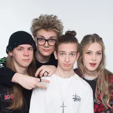 收听 ZEчипсы、观看音乐视频、阅读小传、查看巡演日期等 ！