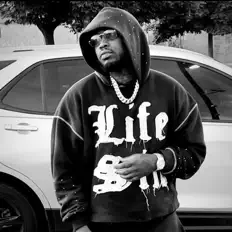 Ouve Xhosin LOS, vê vídeos de música, lê a biografia, vê as datas da digressão e muito mais!