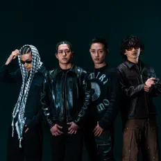 Listen to Briza Yavaisz Daze, watch music videos, read bio, see tour dates & more!