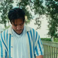 Ascolta Alano Adan, guarda video musicali, leggi la biografia, vedi le date del tour & altro!