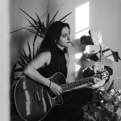 Listen to Jennie Gold, watch music videos, read bio, see tour dates & more!
