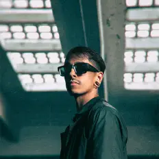 收听 Lucas Ramos、观看音乐视频、阅读小传、查看巡演日期等 ！