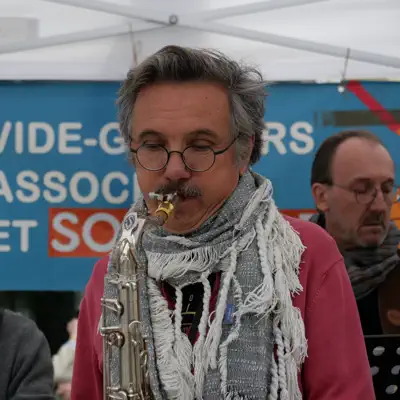 Listen to Philippe Perrier, watch music videos, read bio, see tour dates & more!