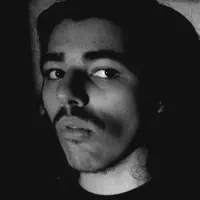 Hör dir undefined an, schau dir Musikvideos an, lies die Biografie, finde Tourdaten und mehr!