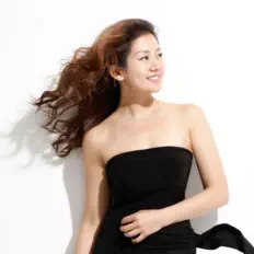 聆聽 Song Min Ji、觀看音樂影片、閱讀小傳、查看巡演日期等！
