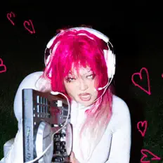 Princess Perfecttを聴いたり、ミュージックビデオを鑑賞したり、経歴やツアー日程などを確認したりしましょう！