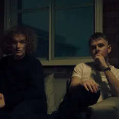 Listen to Seafret, watch music videos, read bio, see tour dates & more!