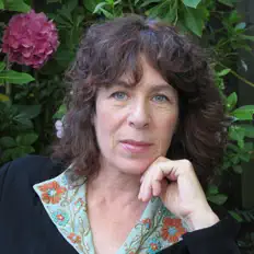 Listen to Mary Fineman, watch music videos, read bio, see tour dates & more!