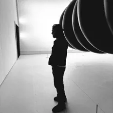 Faydeを聴いたり、ミュージックビデオを鑑賞したり、経歴やツアー日程などを確認したりしましょう！