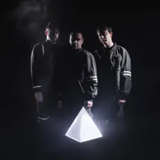 Écoutez Zeptepi, regardez des vidéoclips, lisez la biographie, consultez les dates de tournée et plus encore !