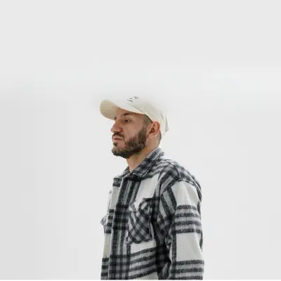 Listen to Yann Brutt, watch music videos, read bio, see tour dates & more!