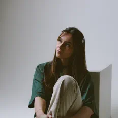 收听 Emma Forster、观看音乐视频、阅读小传、查看巡演日期等 ！