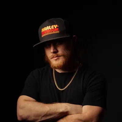 Listen to Hunter Chastain, watch music videos, read bio, see tour dates & more!