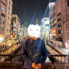 收听 Crying Noise、观看音乐视频、阅读小传、查看巡演日期等 ！