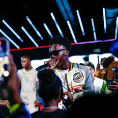 收听 Nel Arising、观看音乐视频、阅读小传、查看巡演日期等 ！