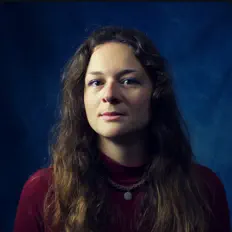 Hör dir Ramona Schulz an, schau dir Musikvideos an, lies die Biografie, finde Tourdaten und mehr!