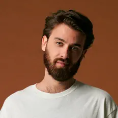 Louis Bongoを聴いたり、ミュージックビデオを鑑賞したり、経歴やツアー日程などを確認したりしましょう！