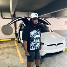 Listen to Orenda Sean, watch music videos, read bio, see tour dates & more!