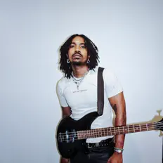 Andy Z6を聴いたり、ミュージックビデオを鑑賞したり、経歴やツアー日程などを確認したりしましょう！