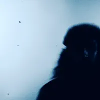 Poslechněte si interpreta undefined, sledujte hudební videa, přečtěte si životopis, podívejte se na data turné a další informace.