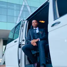 Escucha a BL Zero, mira videos musicales, lee su biografía, consulta las fechas de las gira y más.