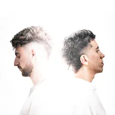 收听 CRIME LÉSE、观看音乐视频、阅读小传、查看巡演日期等 ！