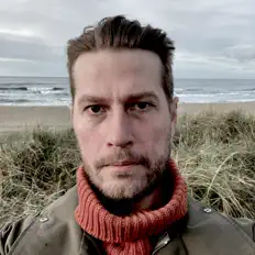 聆聽 OJ Stensland、觀看音樂影片、閱讀小傳、查看巡演日期等！