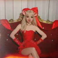 Dengarkan undefined, tonton video musik, baca bio, lihat tanggal tur & lainnya!