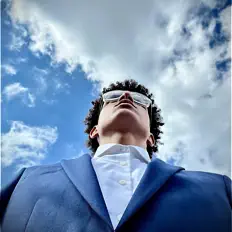 Ayoo.Trip: песни, клипы, биография, даты выступлений и многое другое.