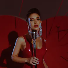 Ascolta Mehin, guarda video musicali, leggi la biografia, vedi le date del tour & altro!