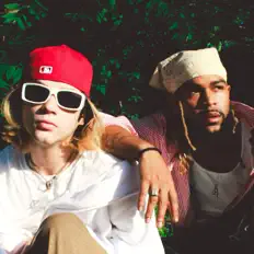 BAM & Z dinle, müzik videolarını izle, biyografisini oku, tur tarihlerini ve daha fazlasını gör!