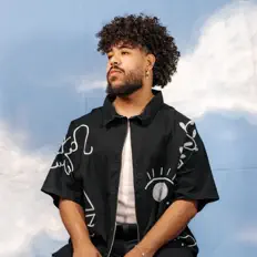 Poslechněte si interpreta IVYSON, sledujte hudební videa, přečtěte si životopis, podívejte se na data turné a další informace.