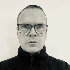 Poslechněte si interpreta Jeff Vicario, sledujte hudební videa, přečtěte si životopis, podívejte se na data turné a další informace.