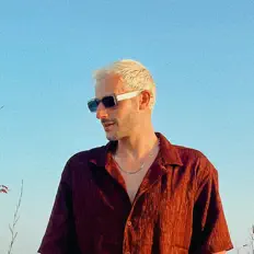 Escucha a JME HWRD, mira videos musicales, lee su biografía, consulta las fechas de las gira y más.