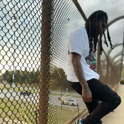 Listen to SoIcyNoHeart, watch music videos, read bio, see tour dates & more!