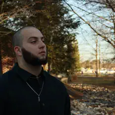 Dengarkan Yung Shah, tonton video musik, baca bio, lihat tanggal tur & lainnya!