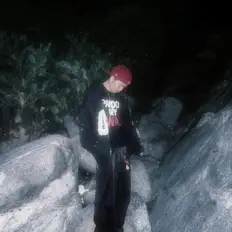 Ακούστε περιεχόμενο από TRIPPINJ, παρακολουθήστε μουσικά βίντεο, διαβάστε το βιογραφικό, δείτε ημερομηνίες περιοδείας, και πολλά ακόμη!