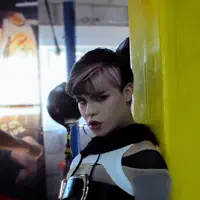 Ascolta undefined, guarda video musicali, leggi la biografia, vedi le date del tour & altro!