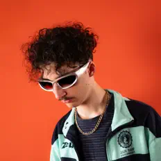 Ascolta ADAR, guarda video musicali, leggi la biografia, vedi le date del tour & altro!